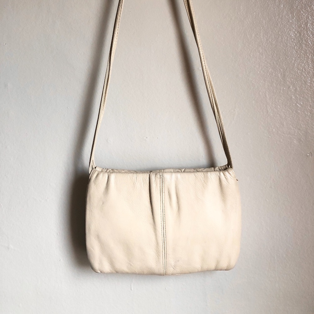 80s cream cloud bag, clutch